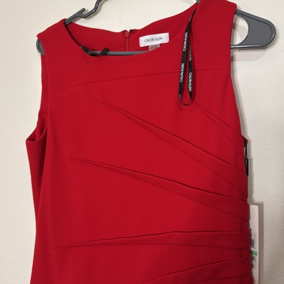 Calvin Klein. Red sleeveless dress - Picture 2 of 5
